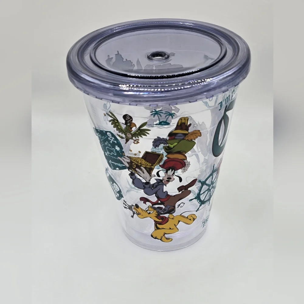 Disney Pirates Of The Caribbean Im Part Of The Crew Cup 15.2oz Mickey Mouse